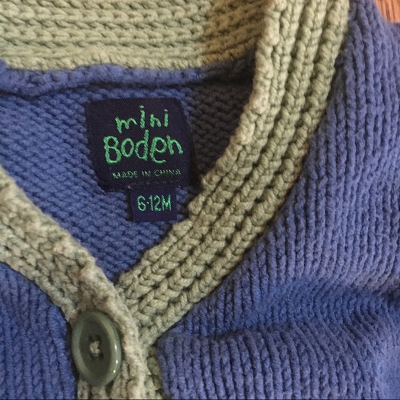 Mini Boden dog Cardigan - Picture 3 of 3